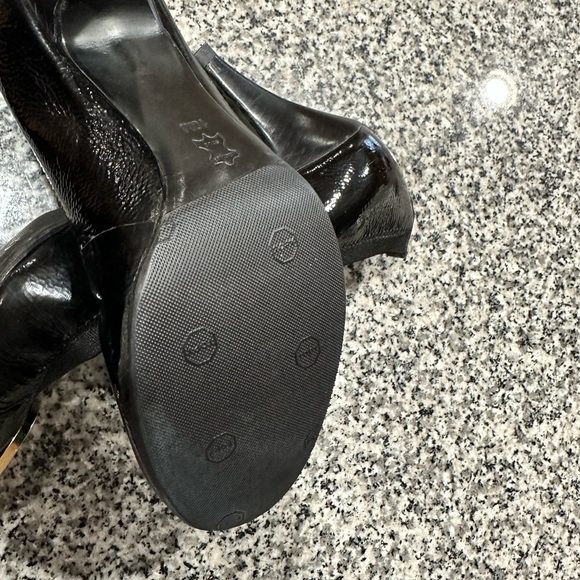 Tory Burch heel - Picture 3 of 5